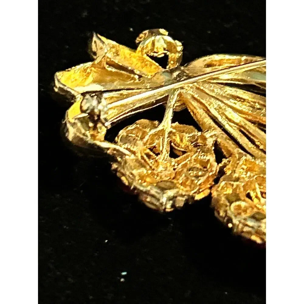 Vintage M Jent M Jenny 1970s Berry Brooch Pink Rhinestone Gold Tone Pin RI